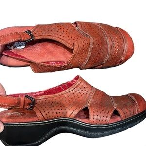 SoftWalk Red Leather Laser Perforated Slingback Mules Sz 12